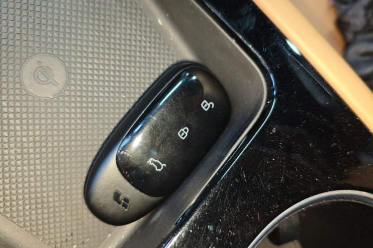 Used Li Auto ONE 2020 Extended-Range 6-Seater Version
