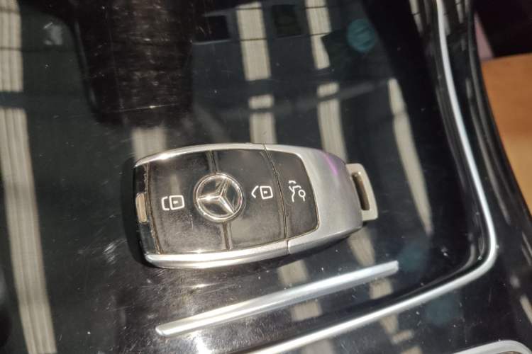 Used Mercedes-Benz E-Class 2017 E 200 Sport