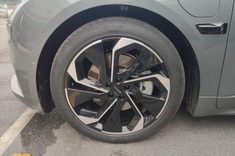 Used Zeekr 001 2022 Long-Range Dual-Motor WE Edition
