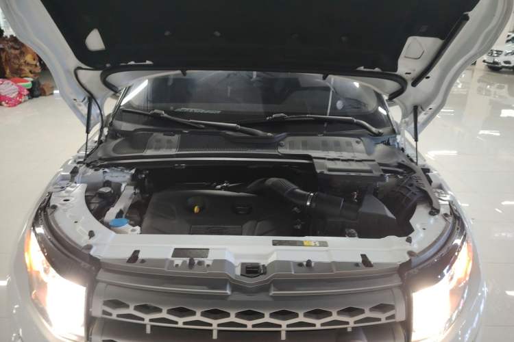 Used Land Rover Range Rover Evoque 2015 2.0T Five-Door Zhiyao Edition
