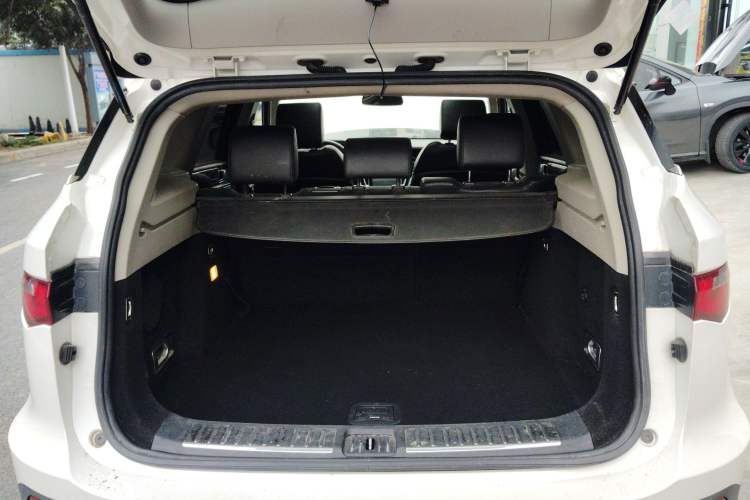 Used Zotye T700 2017 1.8T Dual-Clutch Luxury Model