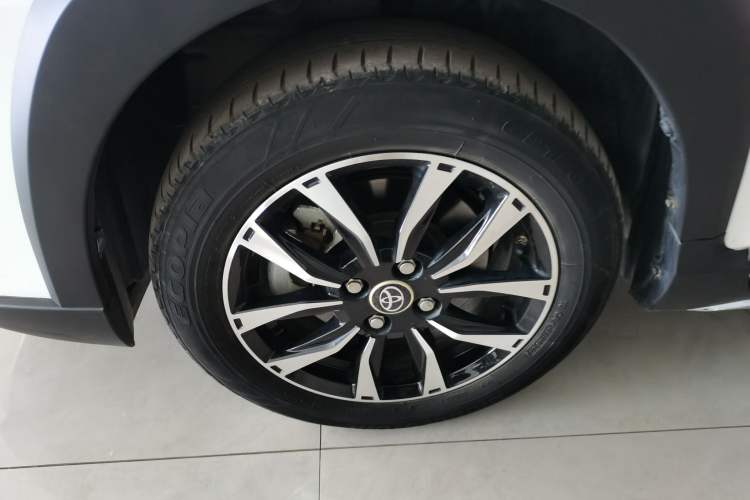 Used Toyota YARiS L 2020 X-Trail X 1.5L CVT Leading Edition
