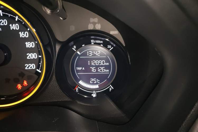 Used Honda XR-V 2015 1.8L EXi CVT Comfort Version