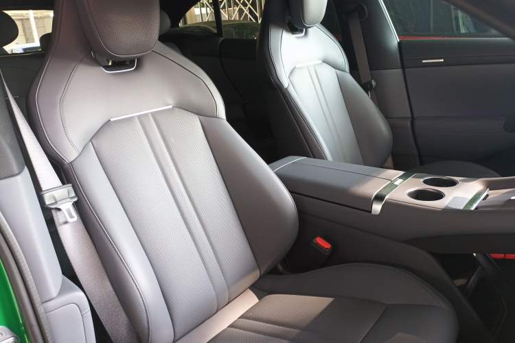 Used  YU7 2025 Ultra-Long Range Rear-Wheel Drive Version