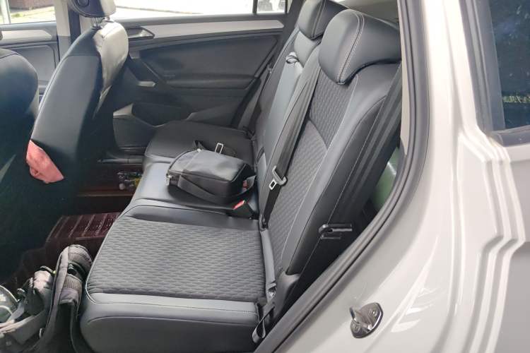 Used Volkswagen Tiguan L 2018 330TSI Automatic Two-Wheel Drive Luxury Edition
