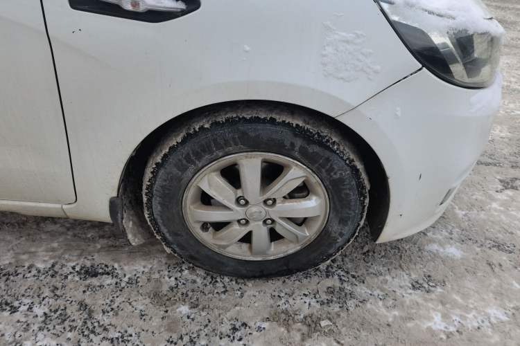 Used Kia K2 2015 Sedan 1.4L MT GLS
