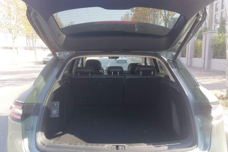 Used Hima AITO M5 2022 Extended-Range Four-Wheel Drive Performance Version
