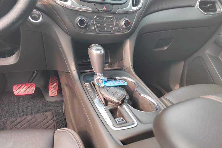 Used Chevrolet Equinox 2018 535T Automatic YuJie Edition