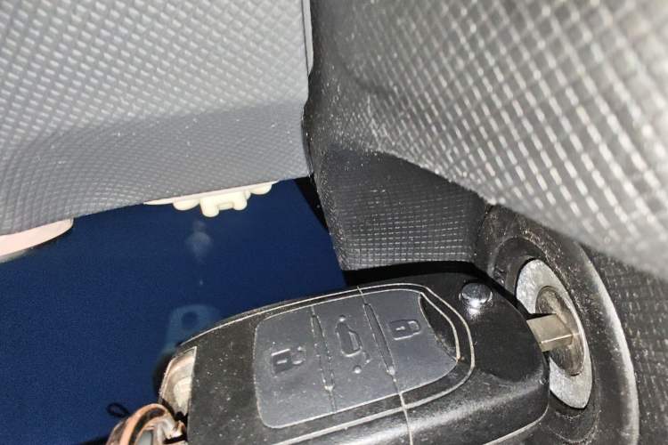 Used Wuling Hongguang MINIEV 2022 Macaron Fashion Model Lithium Iron Phosphate
