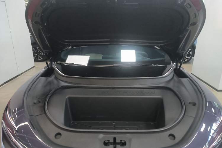 Used  12 2023 650 Three-Laser Four-Wheel Drive Performance Edition
