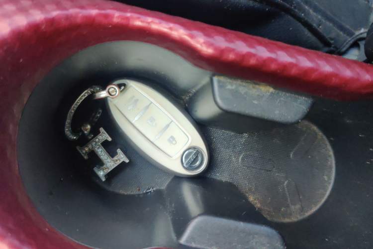 Used Nissan Lannia 2019 1.6L CVT Smart Connect Smart Cool Version China VI Standard