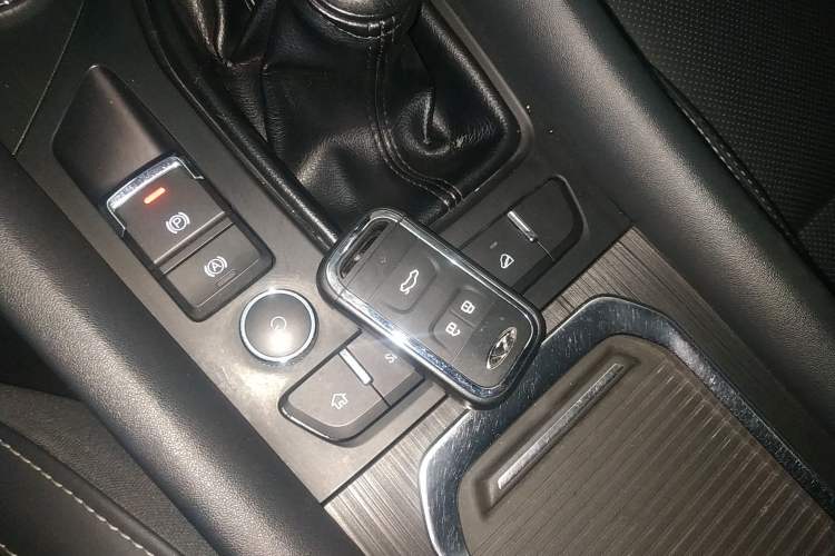 Used Chery Tiggo 8 2018 1.5 TCI Manual Special Edition 5-seater