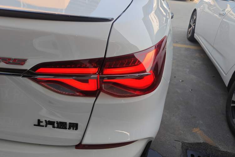 Used Chevrolet Monza 2020 Light Hybrid RS 330T Automatic Comfort Edition