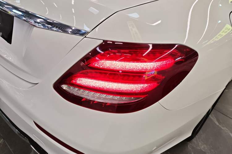 Used Mercedes-Benz E-Class 2017 E 300 L Sporty and Stylish Model