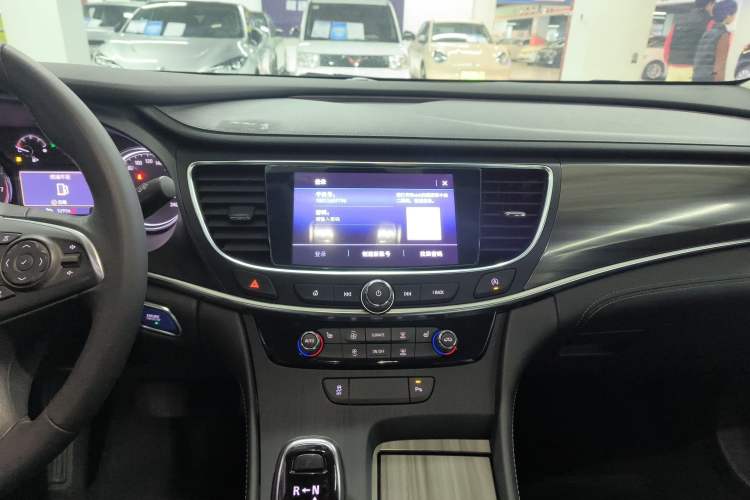 Used Buick LaCrosse 2022 552T Luxury Version