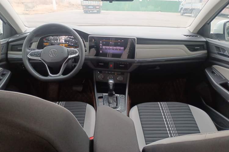 Used Volkswagen Bora 2023 1.5L Automatic Changer Limited Edition