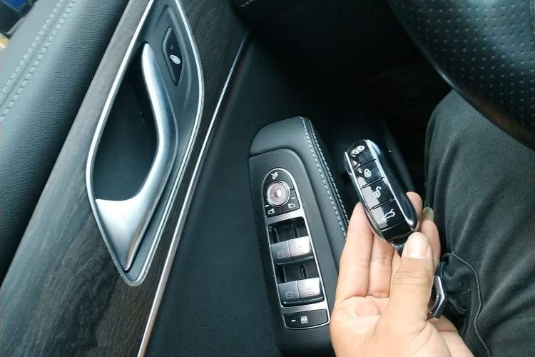 Used  SF5 2021 Four-Wheel Drive Freedom Expedition Edition
