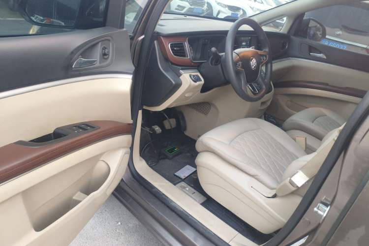 Used Buick GL8 2017 25S Comfort Version China V Standard
