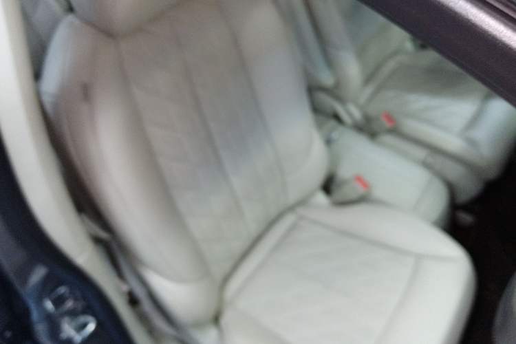 Used Buick GL8 2022 Land Cruiser Executive Class 652T Comfort Model