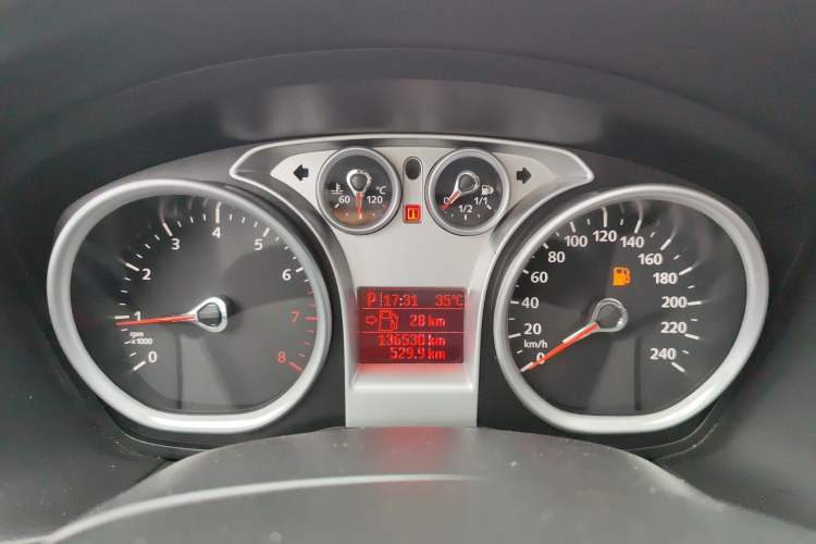 Used Ford Focus 2013 Hatchback Classic 1.8L Automatic Base Model
