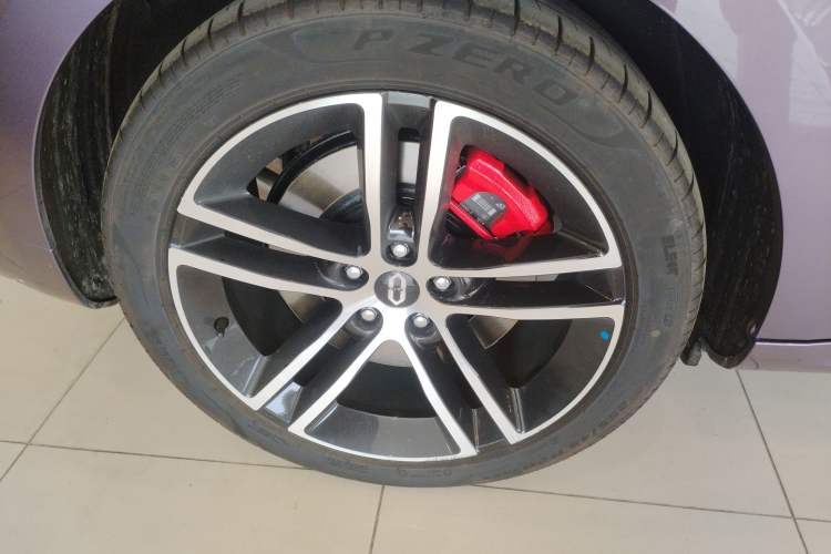 Used Hima AITO M5 2025 Extended-Range Ultra All-Wheel-Drive Version
