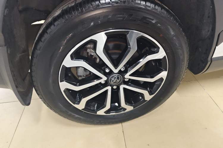 Used Toyota FRONTLANDER 2022 2.0L CVT Luxury Edition