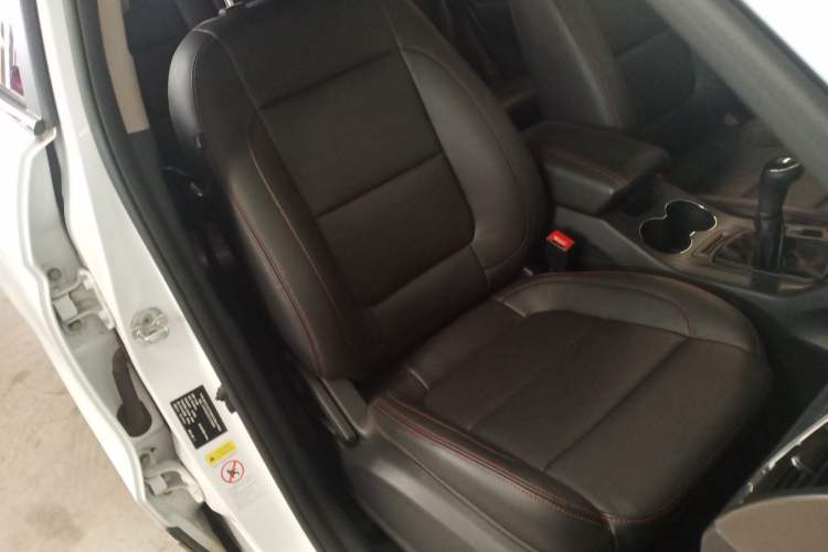 Used Changan CS75 2016 2.0L Manual Luxury Version China IV Standard