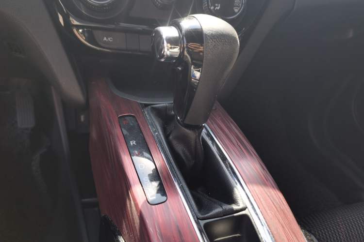 Used Honda XR-V 2017 1.5L LXi CVT Classic Edition
