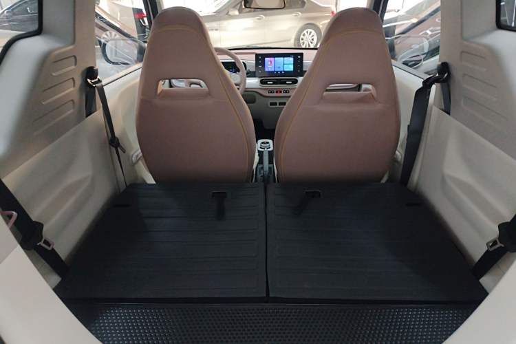 Used  Panda 2025 210 km – Yuanqi Bear
