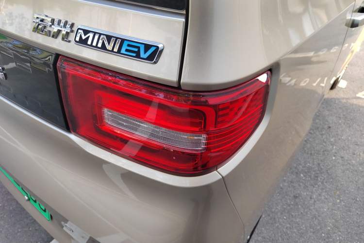 Used Wuling Hongguang MINIEV 2020 Zizai Version Lithium-NMC

