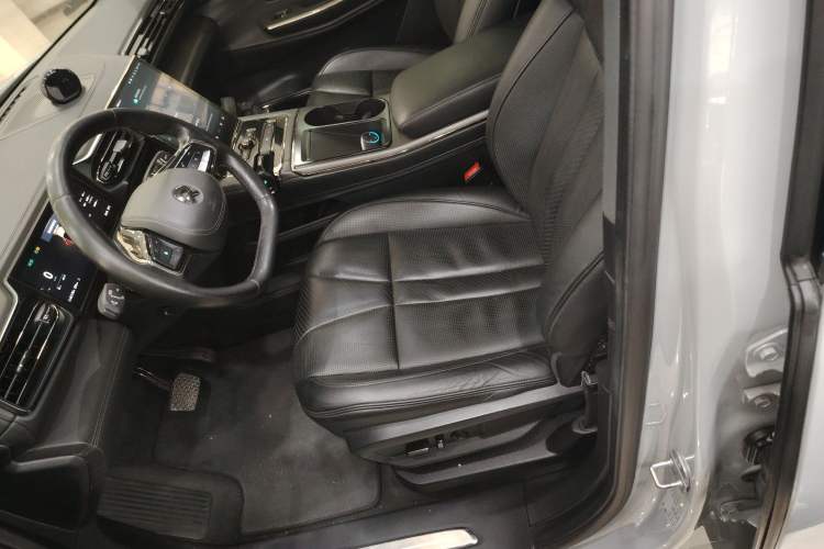 Used Nio ES8 2020 415 km Range 6-Seater Version
