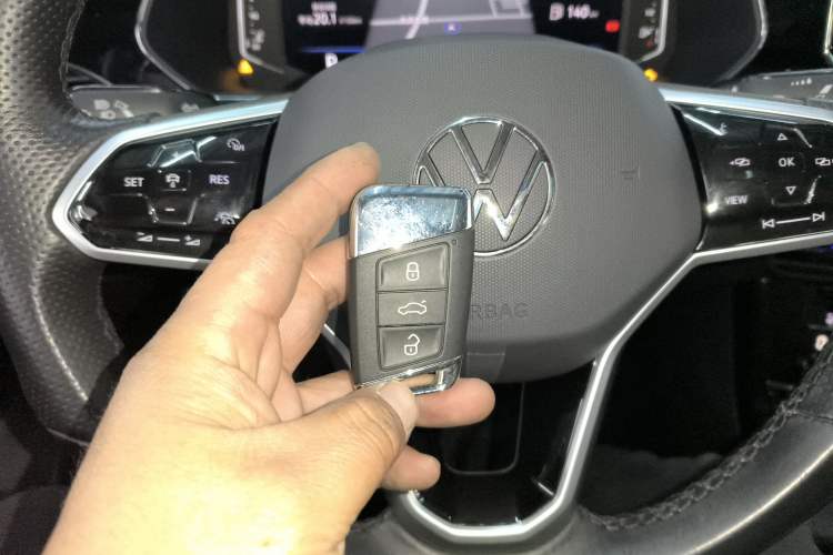 Used Volkswagen Passat 2023 Restyled 330TSI Starry Luxury Edition
