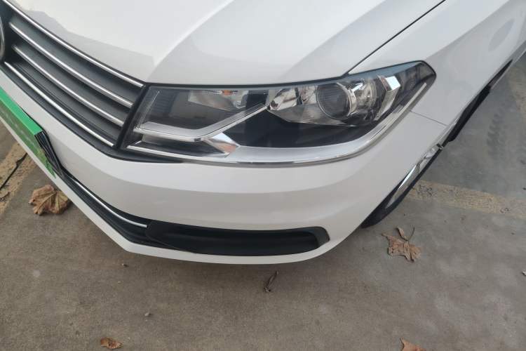 Used Volkswagen Santana 2016 1.4L Manual Fashion Edition
