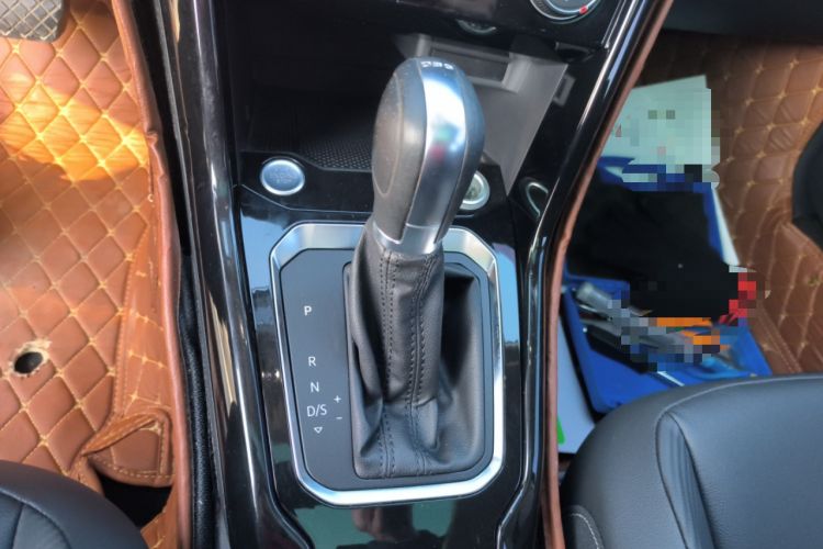 Used Volkswagen T-ROC 2018 280TSI DSG Two-Wheel-Drive Comfort Version China V Standard