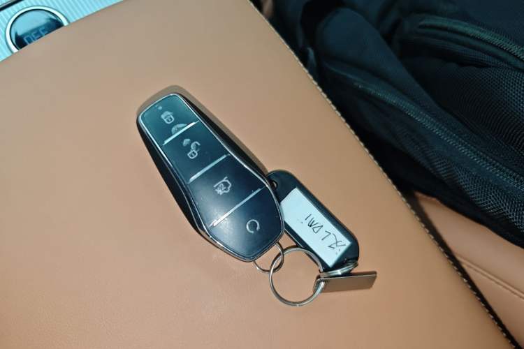 Used BYD Han L 2025 DM-p Four-Wheel-Drive LiDAR Flagship Model
