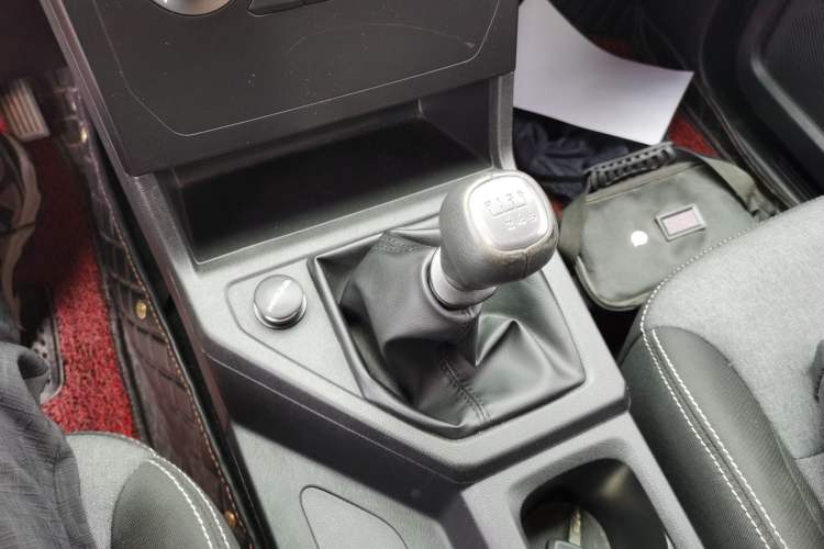 Used Wuling Zhengcheng 2021 1.5T Manual Comfort Version
