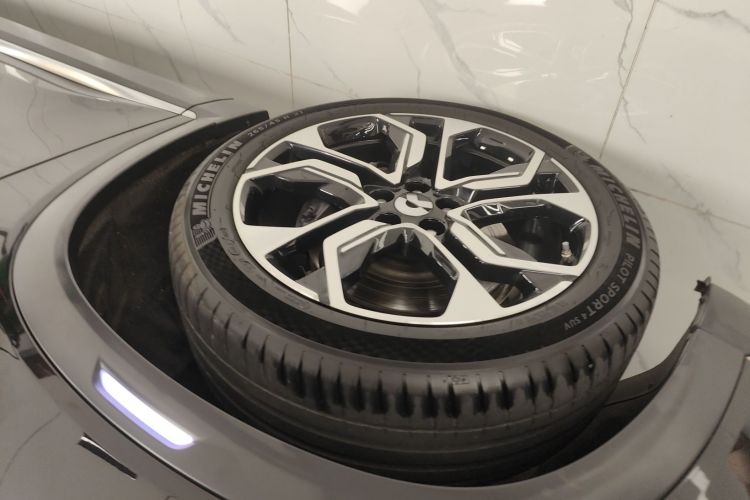 Used Nio ES8 2022 75 kWh Six-Seater Version