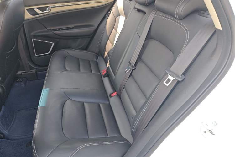 Used Geely Auto Emgrand GL 2017 1.3T DCT Elite Model
