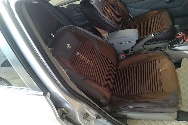 Used Honda City Classic 2012 1.5L Manual Comfort Edition
