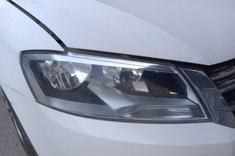 Used Volkswagen Gran Lavida 2013 1.4 TSI Automatic Comfort Model
