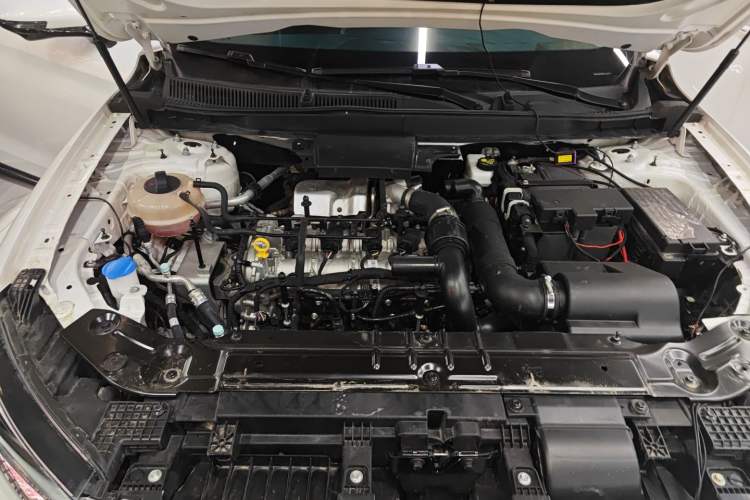 Used Hongqi HS5 2019 2.0T Smart Connect Flagship All-Wheel-Drive Version
