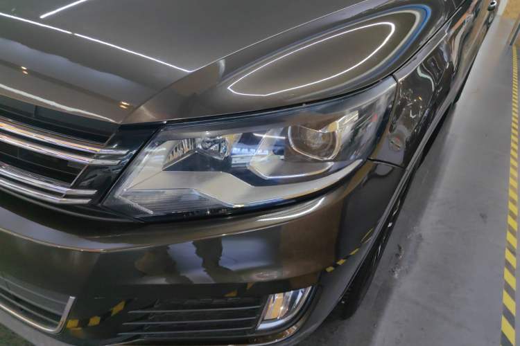 Used Volkswagen Tiguan 2015 1.8TSI Automatic Two-Wheel Drive Luxury Model
