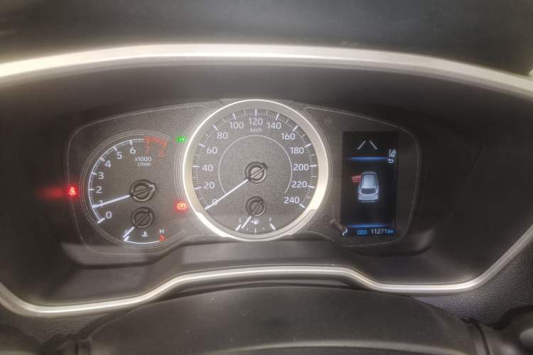 Used Toyota FRONTLANDER 2022 2.0L CVT Luxury PLUS Edition
