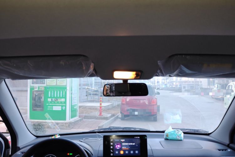 Used Wuling Hongguang New Energy 2025 Extended-Range Hybrid 50KM Comfort Version
