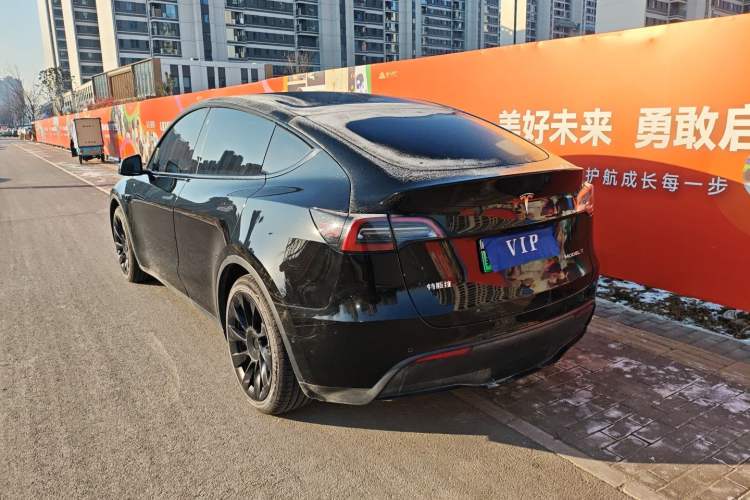 Used Tesla Model Y 2021 Standard Range Rear-Wheel Drive Version
