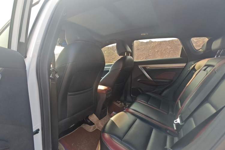 Used Geely Auto Coolray 2019 Sport Model 260T DCT Battle China V Standard
