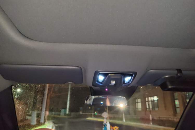 Used Changan UNI-Z New Energy 2024 Blue Whale Smart Electric iDD 125km Excellence Model