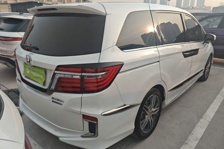 Used Honda Elysion 2019 2.0L Hybrid Luxury Edition

