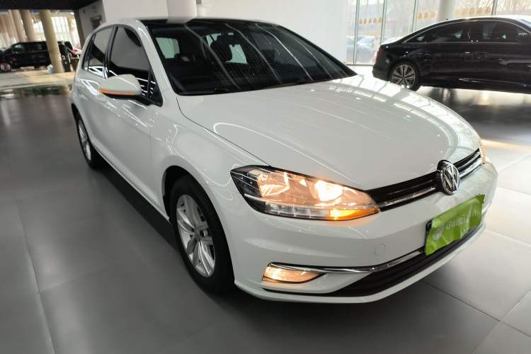 Used Volkswagen Golf 2018 1.6L Automatic Comfort Model

