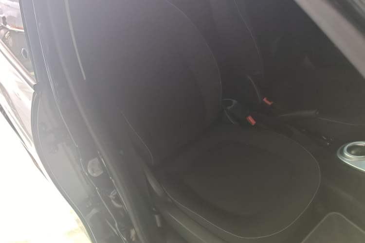 Used  forfour 2016 1.0L 52 kW Passion Edition
